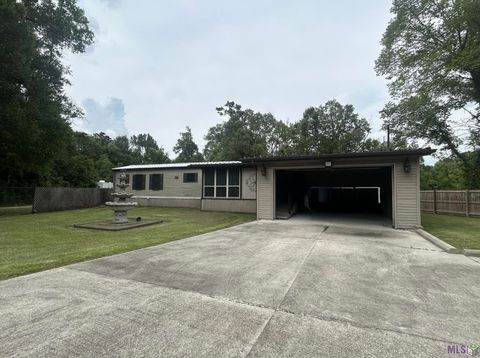 Photo of 13725 Hartman Ln LN, Walker, LA 70785 (MLS # BR2026010214)