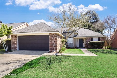 Photo of 104 Queensford Way, Youngsville, LA 70592 (MLS # 2600002053)