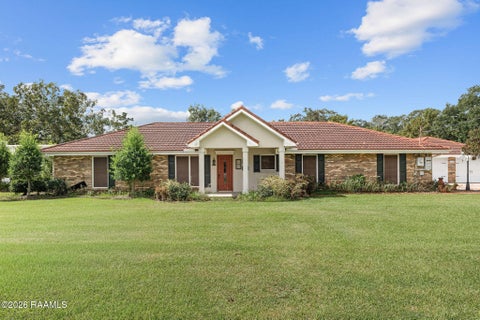 Photo of 1907 Teche Drive, Breaux Bridge, LA 70517 (MLS # 2600009036)
