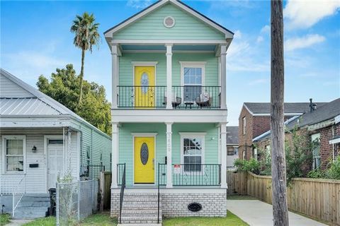 Photo of 3809 Ulloa Street St, New Orleans, LA 70119 (MLS # NO2540850)