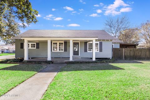 Photo of 301 3rd Street, Abbeville, LA 70510 (MLS # 2600000019)