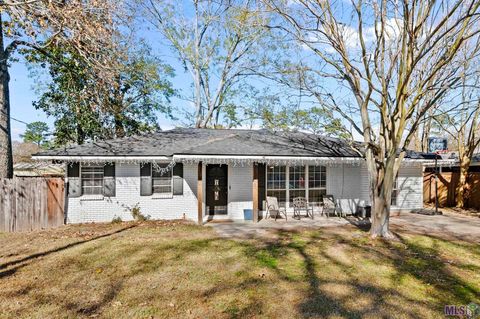 Photo of 107 Joan St St, Denham Springs, LA 70726 (MLS # BR2026001689)