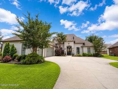 Photo of 17720 Shady Elm Avenue, Baton Rouge, LA 70816 (MLS # 2600005488)