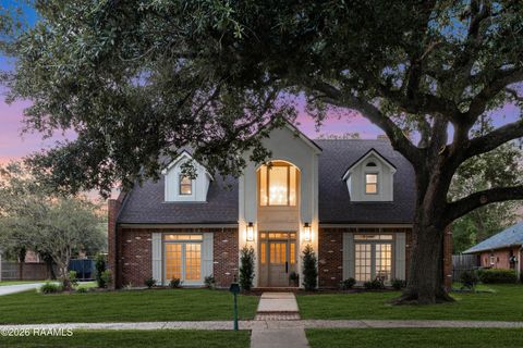 Photo of 215 Spyglass Lane, Broussard, LA 70518 (MLS # 2600002863)