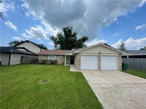 Photo of 1728 Greenwood Drive Dr, Laplace, LA 70068 (MLS # NO2565093)