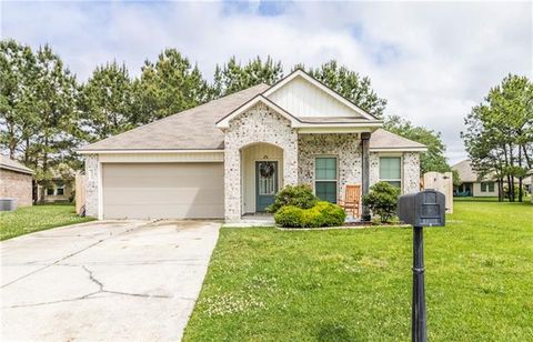 Photo of 23079 Rosa Boulevard BLVD, Robert, LA 70454 (MLS # NO2556324)
