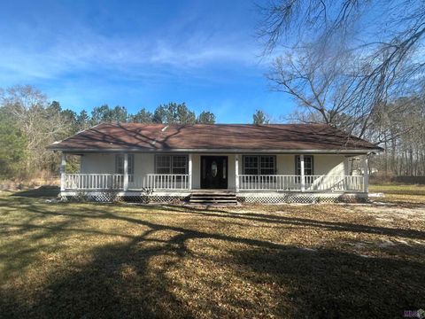 Photo of 37565 Webb Rd Rd, Denham Springs, LA 70706 (MLS # BR2026003313)