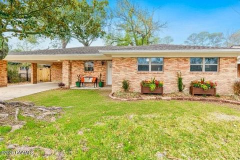 Photo of 318 Gerald Drive, Lafayette, LA 70503 (MLS # 2500006792)