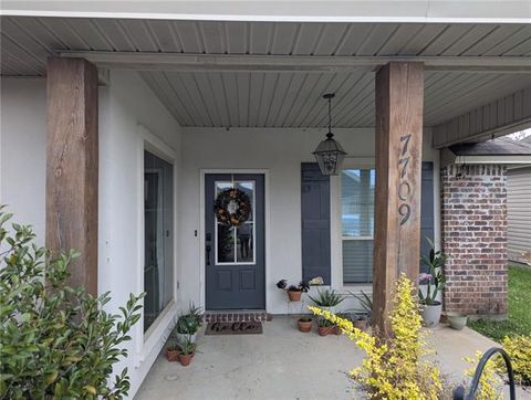 Photo of 7709 Ridgeline Drive Dr, Denham Springs, LA 70706 (MLS # NO2556032)