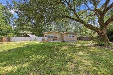Photo of 59 Alice Street St, Madisonville, LA 70447 (MLS # NO2565065)