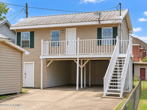 Photo of 125 Taylor Street #1/2, New Iberia, LA 70560 (MLS # 2600009614)