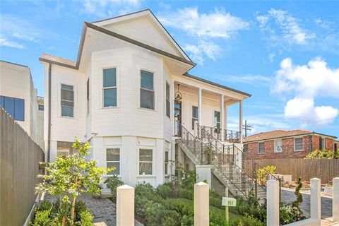 Photo of 511 Lowerline Street St #A, New Orleans, LA 70118 (MLS # NO2556737)