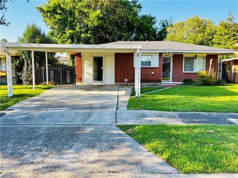 Photo of 147 Prairieview Court, Avondale, LA 70094 (MLS # NO2559334)