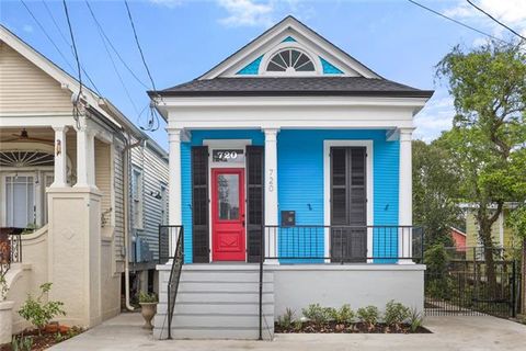 Photo of 720 Brooklyn Street St, New Orleans, LA 70114 (MLS # NO2546998)