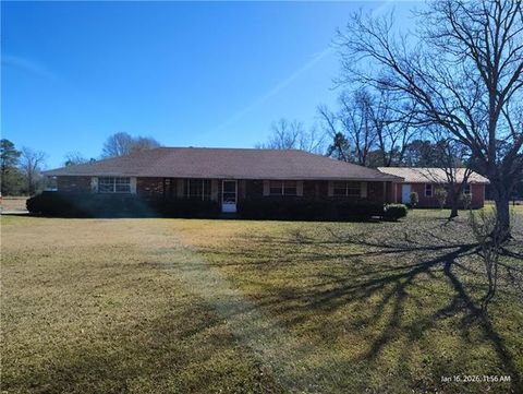 Photo of 20078 Edward Drive, Bogalusa, LA 70427 (MLS # NO2538658)