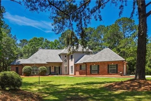 Photo of 209 Reiher Road Rd, Mandeville, LA 70471 (MLS # NO2555340)