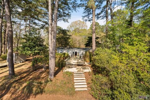 Photo of 10304 Paradise Ln Ln, St. Francisville, LA 70775 (MLS # BR2026005224)