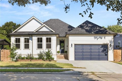 Photo of 1109 David Drive Dr, Metairie, LA 70003 (MLS # NO2539614)