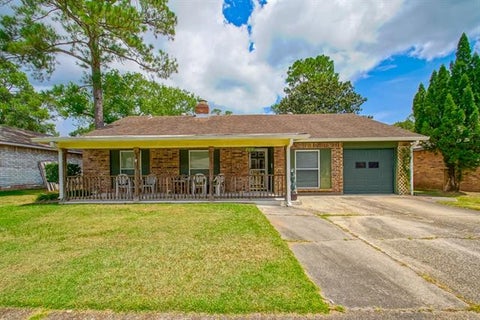 Photo of 204 Rooks Drive DR, Slidell, LA 70458 (MLS # NO2573475)