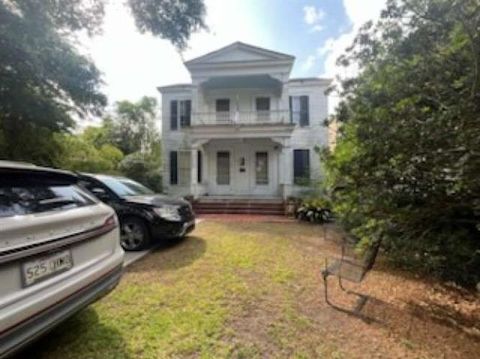 Photo of 115 Jefferson Street ST, New Iberia, LA 70560 (MLS # NO2557288)