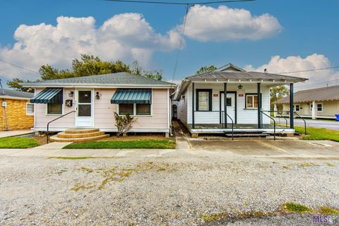 Photo of 921 Caroline St St #2 units, Thibodaux, LA 70301 (MLS # BY2026005092)