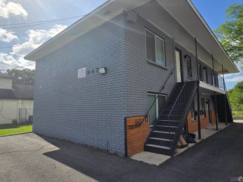 Photo of 947 Grebe St St #4, Baton Rouge, LA 70807 (MLS # BR2026007570)