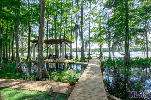 Photo of 823 Belle River Rd, Pierre Part, LA 70339 (MLS # BR2026010248)
