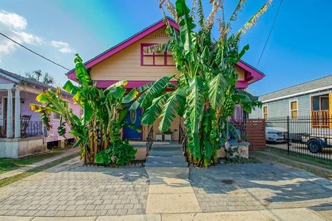 Photo of 1718 Alvar Street St, New Orleans, LA 70117 (MLS # NO2543334)