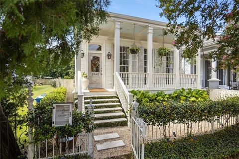 Photo of 3940 Camp Street St, New Orleans, LA 70115 (MLS # NO2568757)