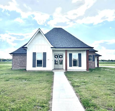 Photo of 357 Morning Star Drive, Thibodaux, LA 70301 (MLS # BY2026008766)