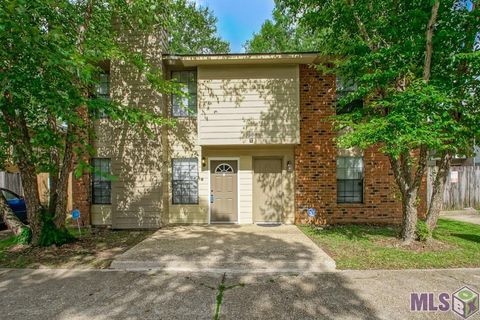 Photo of 3305 Oneal Ln #D, Baton Rouge, LA 70816 (MLS # BR2026009374)