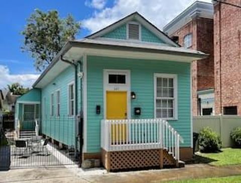 Photo of 641 S Salcedo Street St, New Orleans, LA 70119 (MLS # NO2552365)