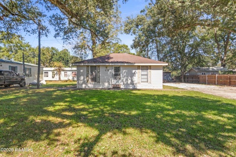 Photo of 105 Melissa Street, Lafayette, LA 70501 (MLS # 2600009935)