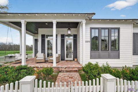 Photo of 3199 Pointe-Marie Dr Dr, Baton Rouge, LA 70820 (MLS # BR2026004482)