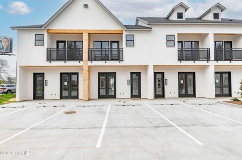 Photo of 1510 Kaliste Saloom Road #405, Lafayette, LA 70508 (MLS # 2500006664)