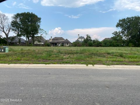Photo of 204 Leaning Oak Drive, Lafayette, LA 70508 (MLS # 2600004266)