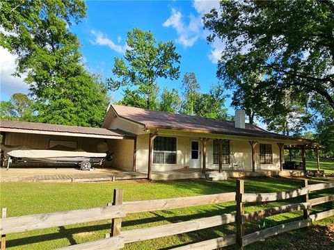 Photo of 68 Beaubouef Road Rd, Deville, LA 71328 (MLS # CN2551652)