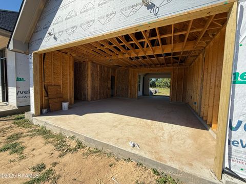 Photo of 102 Spring Meadow Drive, Broussard, LA 70518 (MLS # 2500004647)