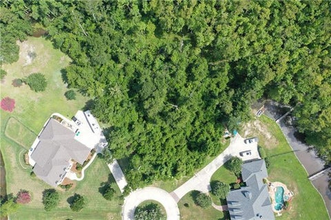Photo of 247 Highland Bluff Drive DR, Slidell, LA 70461 (MLS # NO2565878)