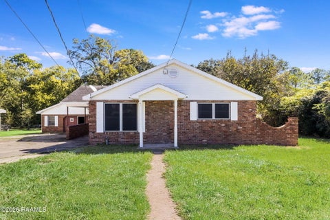 Photo of 1225 S Railroad Avenue, Opelousas, LA 70570 (MLS # 2600009937)