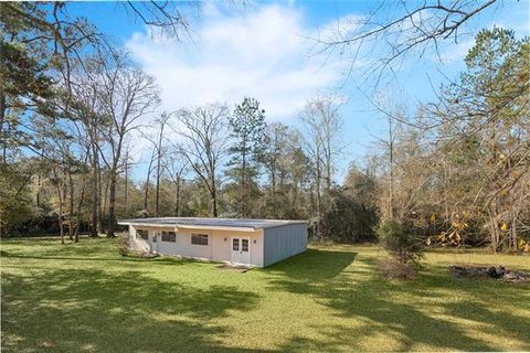 Photo of 78341 Hwy 25, Folsom, LA 70437 (MLS # NO2542783)