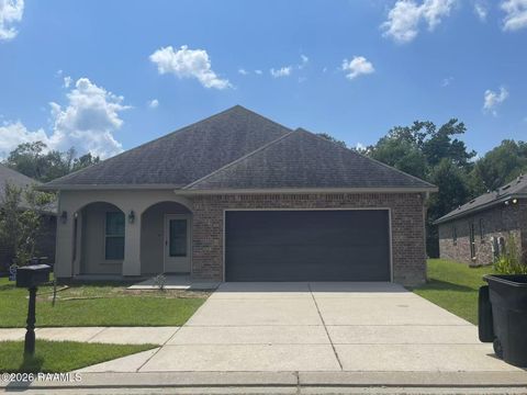 Photo of 16852 Glenwood Springs Drive, Greenwell Springs, LA 70739 (MLS # 2600000650)