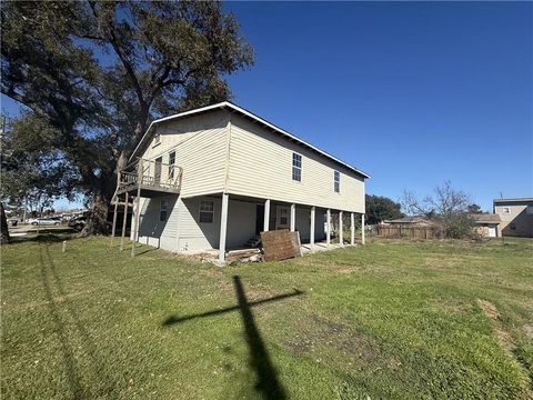 Photo of 7565 Mercier Street St, New Orleans, LA 70128 (MLS # NO2539065)