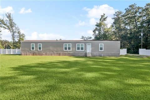 Photo of 17317 Airport Road Rd, Amite, LA 70422 (MLS # NO2539068)