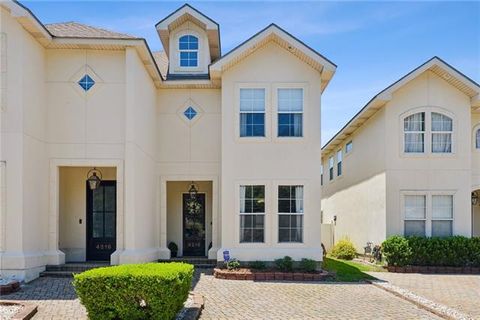 Photo of 4218 Transcontinental Drive DR #4218, Metairie, LA 70006 (MLS # NO2558024)