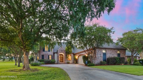 Photo of 103 Masterspoint Drive, Broussard, LA 70518 (MLS # 2020024171)