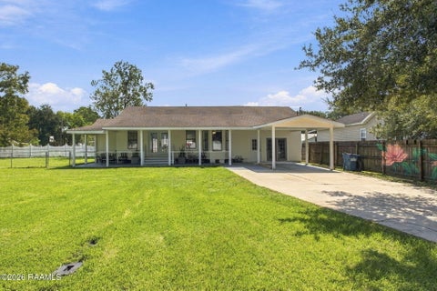 Photo of 815 E Academy Avenue, Jennings, LA 70546 (MLS # 2600009101)