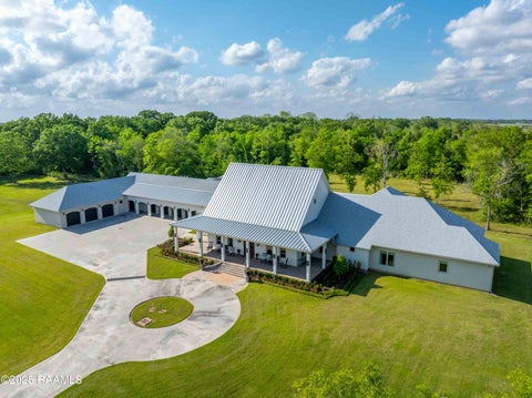 Photo of 235 N Fieldspan Road, Scott, LA 70583 (MLS # 2020024128)