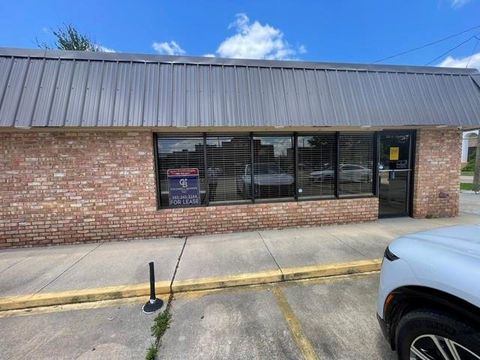 Photo of 221 E Charles Street ST, Hammond, LA 70401 (MLS # NO2558008)