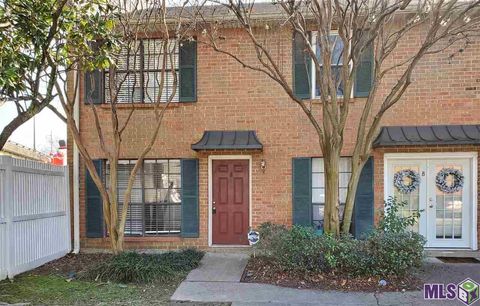 Photo of 2293 Hollydale Ave Ave #5A, Baton Rouge, LA 70808 (MLS # BR2026009731)